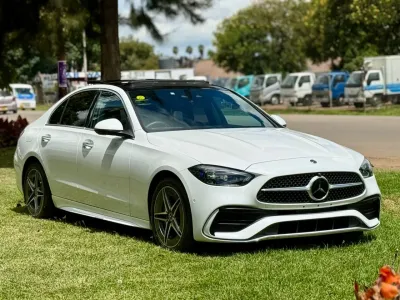 2023 Mercedes-Benz C200 W206 AMG Line, Polar White, Tan Leather