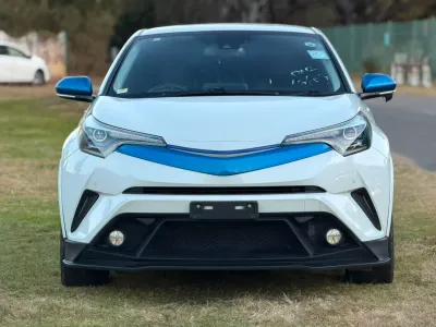 Toyota CHR 2017 – Spacious hybrid SUV, 50,000 km