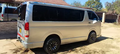 Toyota Hiace 2014 | 102,000 km | Diesel Automatic Van