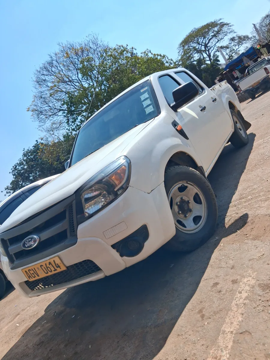 Ford Ranger Double Cab Diesel Manual 2007 – 165,000 km, neat condition