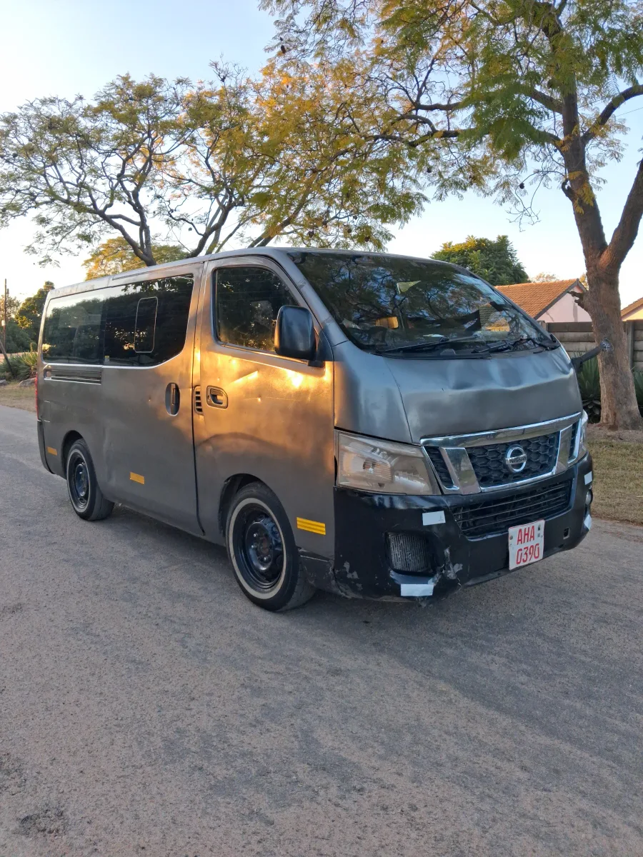 2017 Nissan NV350 Diesel Van, Automatic, 180k km