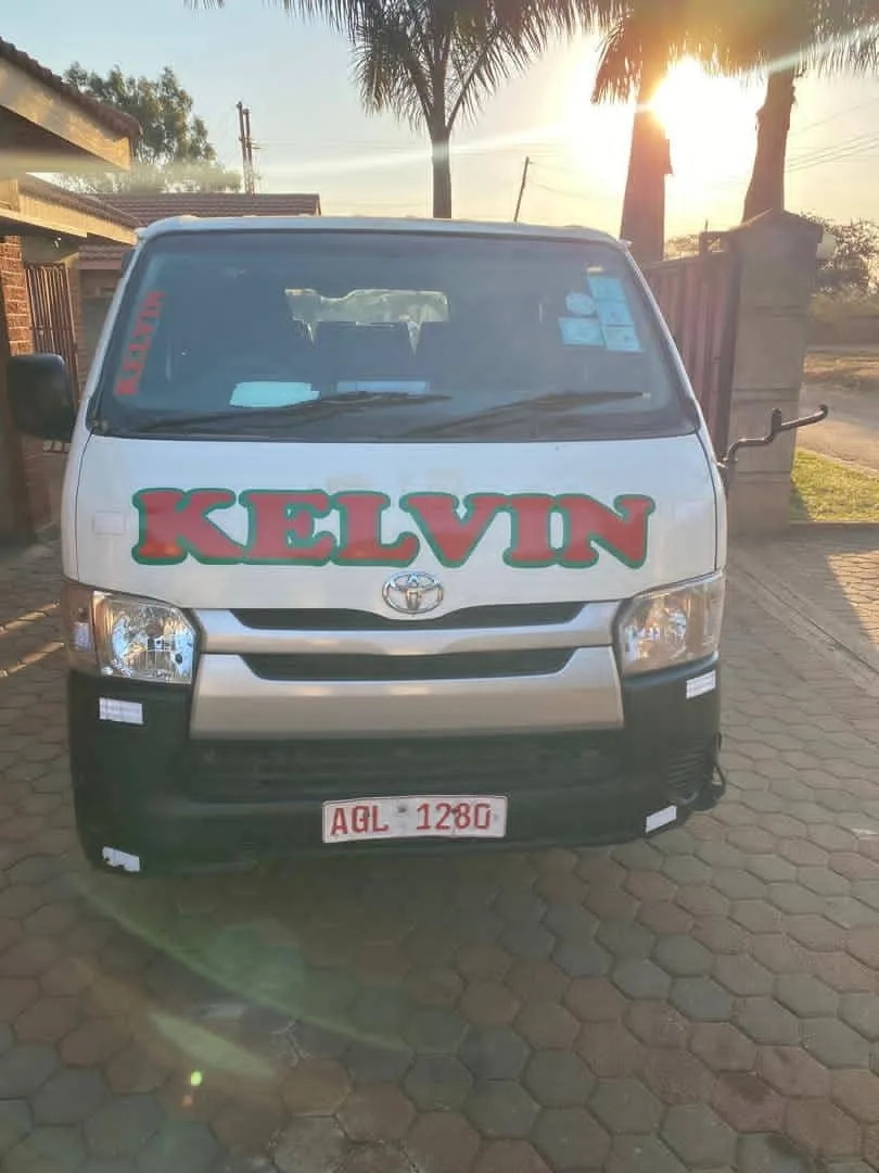 2014 Toyota Hiace Quantum Petrol Automatic – 15-Seater Minibus