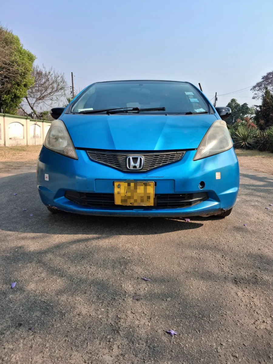 2008 Honda Fit 1.3 Automatic - 145,000 km