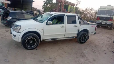 2008 Isuzu KB300 3.0 Diesel Double Cab 4x4 Manual
