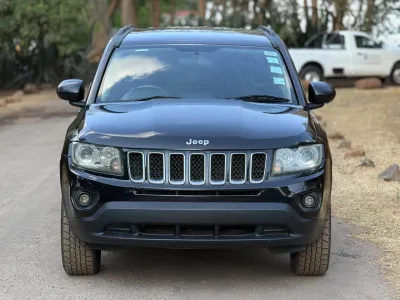 2014 Jeep Compass Automatic SUV – 20,000 km