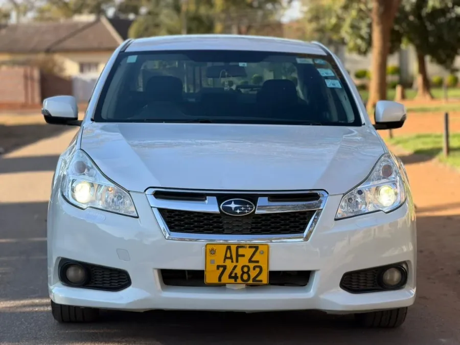 2012 Subaru Legacy Sedan – 98,000 km, White, Running Well
