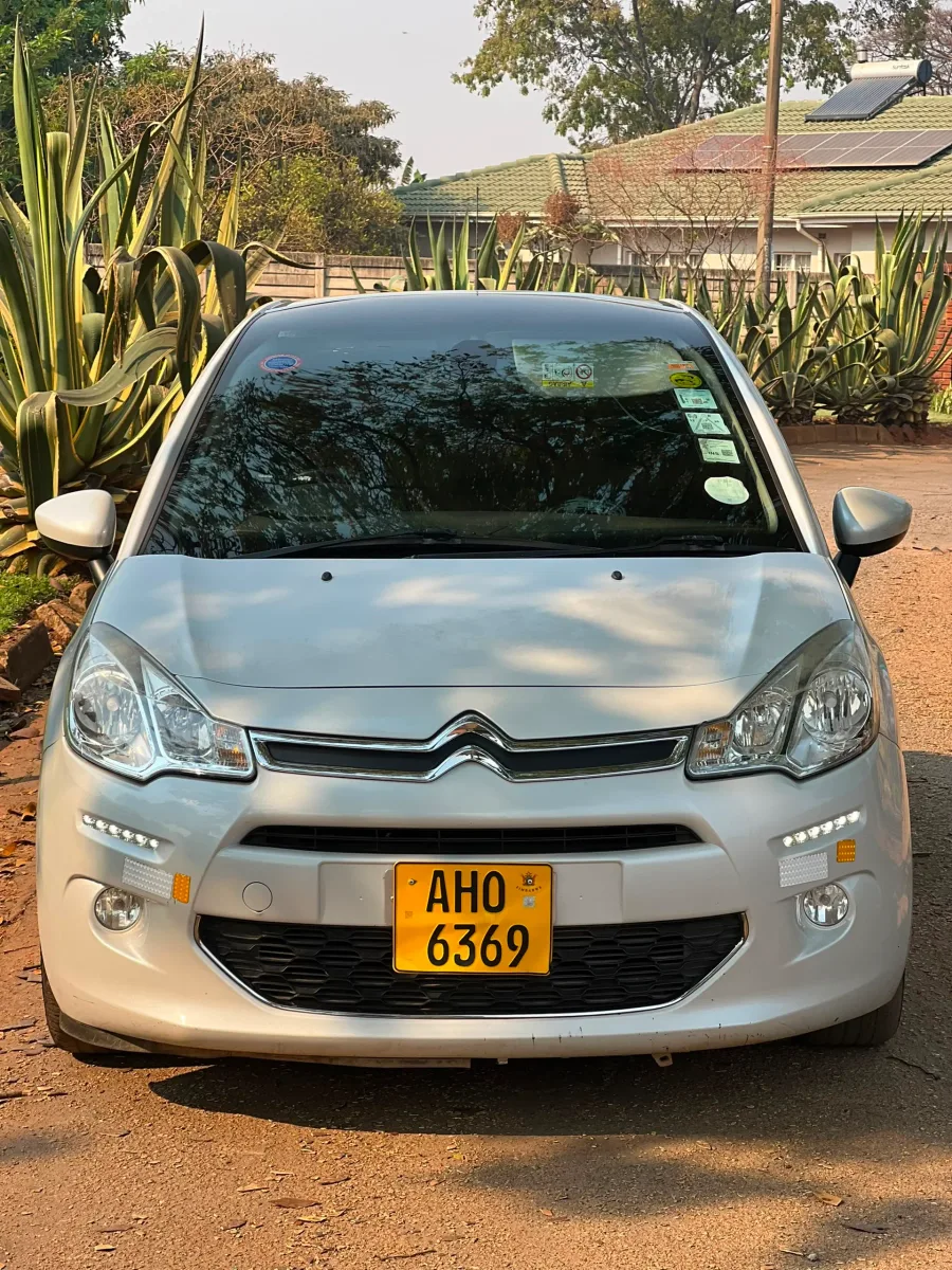 2016 Citroen C3 1.2 Automatic Hatchback – 122,000 km