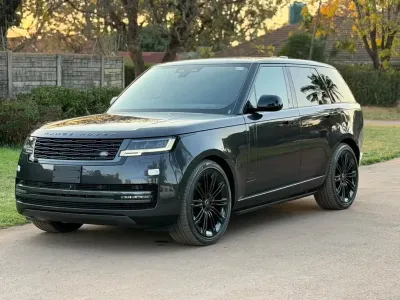 2024 Range Rover Autobiography D300 Diesel | 9,000 km | Duty Paid