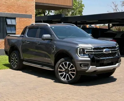 2025 Ford Ranger Platinum 3.0L V6 Diesel 4x4 Automatic