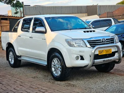 2015 Toyota Hilux 3.0 D-4D Automatic Double Cab 4x2