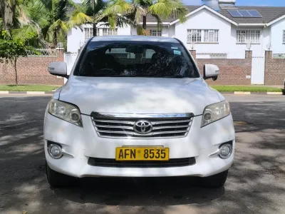 Toyota Vanguard SUV 2012 – White, 103,698 km, Petrol Automatic