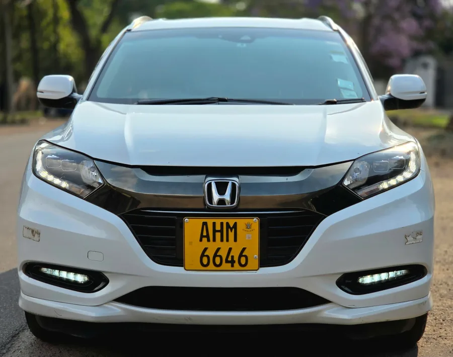 2017 Honda Vezel Hybrid Z Package 1.5L Automatic