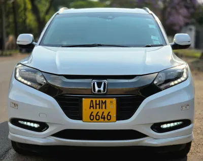 2017 Honda Vezel Hybrid Z Package 1.5L Automatic