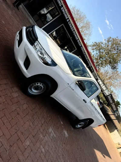 2026 Toyota Hilux 2.4 GD-6 Single Cab 4x4 Manual – Delivery Mileage