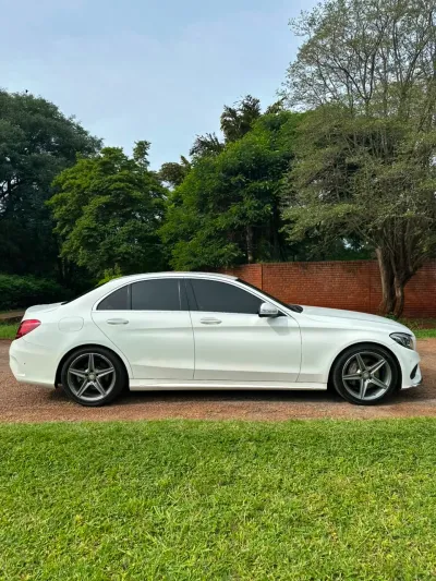 Mercedes-Benz C200 Sedan, 2017, 120,536 km