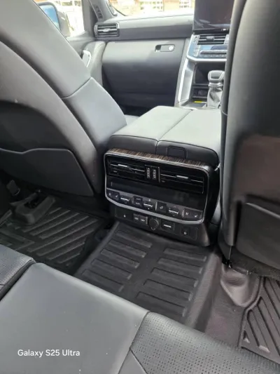 2026 Toyota Land Cruiser 300 ZX 1 km – Brand New