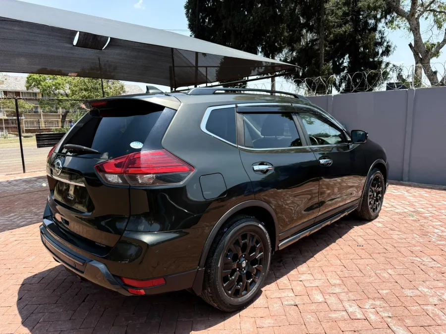 2022 Nissan X-Trail Automatic SUV – 43,256 km
