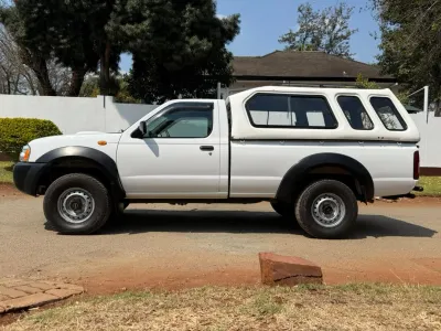 Nissan Hardbody NP300