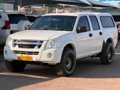 2011 Isuzu D-Max DTEO Double Cab Pickup