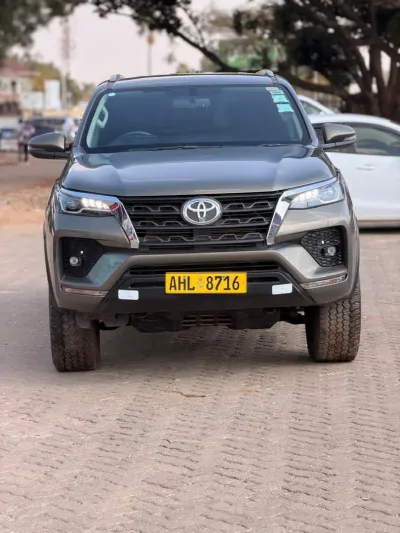 Toyota Fortuner 4x4 2022 Automatic Diesel