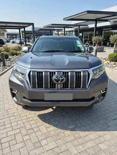 Toyota Land Cruiser Prado VXL 2016 – Well-maintained SUV