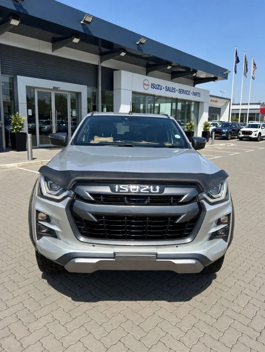 Isuzu D-Max V cross Double Cab 4x4, 2023, 55,000 km