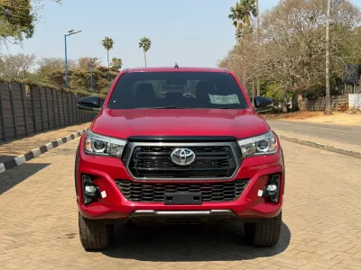 Toyota Hilux 2.8 Double Cab Rocco 2018
