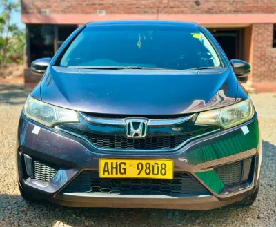 2016 Honda Fit Hybrid GP5 1.5L – 94,000 km