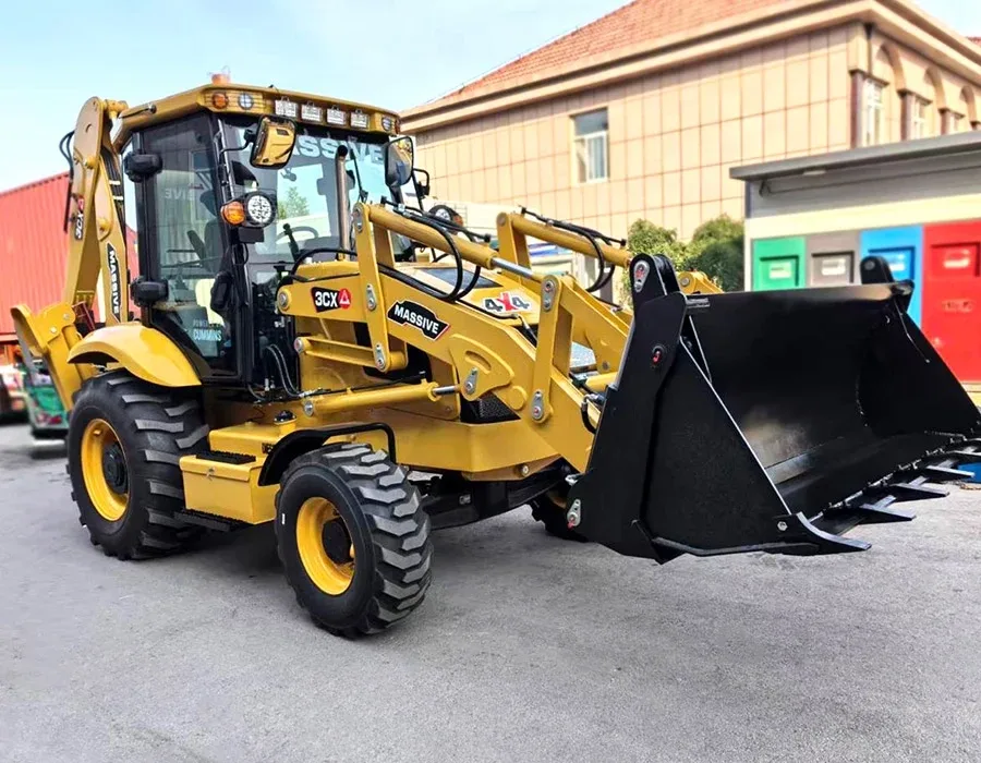 MASSIVE 3CX Backhoe Loader