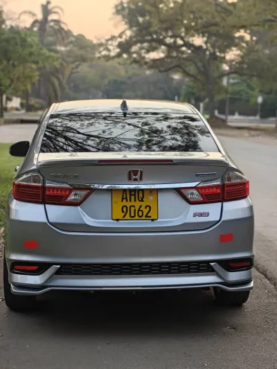 Honda Grace 2017 – 114,000 km, duty paid, excellent condition