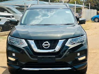 2018 Nissan X-Trail Automatic SUV – 62,000 km