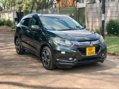 2016 Honda Vezel Hybrid 1.5L Automatic – 86,509 km