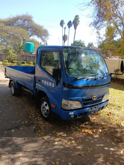 Toyota Dyna 1.5-tonne truck, 2016, 44,000 km, recent import