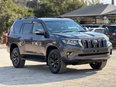 2020 Toyota Land Cruiser Prado TX