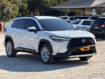 Toyota Corolla Cross 2023 – White, 56,000 km, recent import