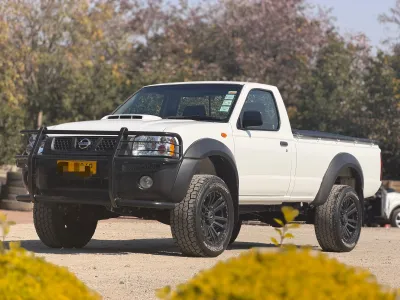 2019 Nissan NP300 Hardbody - Single Cab, 4x4, Well-Maintained