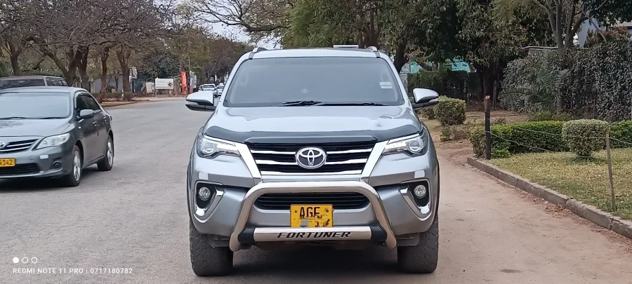 Toyota Fortuner 2 8 GD-6 4×4