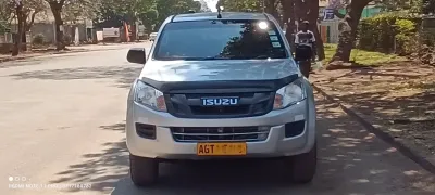 Isuzu KB250 D-teq (2016)
