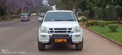 Isuzu KB300 LX (2007)