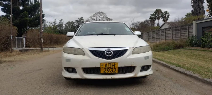 Mazda Atenza (2002)