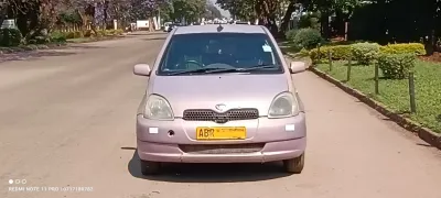 Toyota Vitz (2001)
