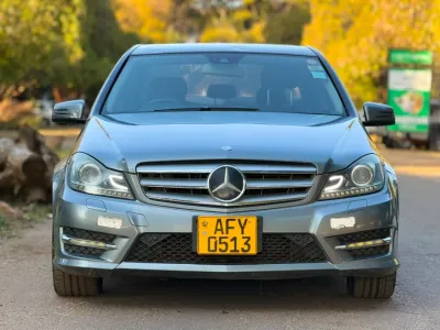 Mercedes-Benz C180 W204 Facelift 2013, 142,000 km