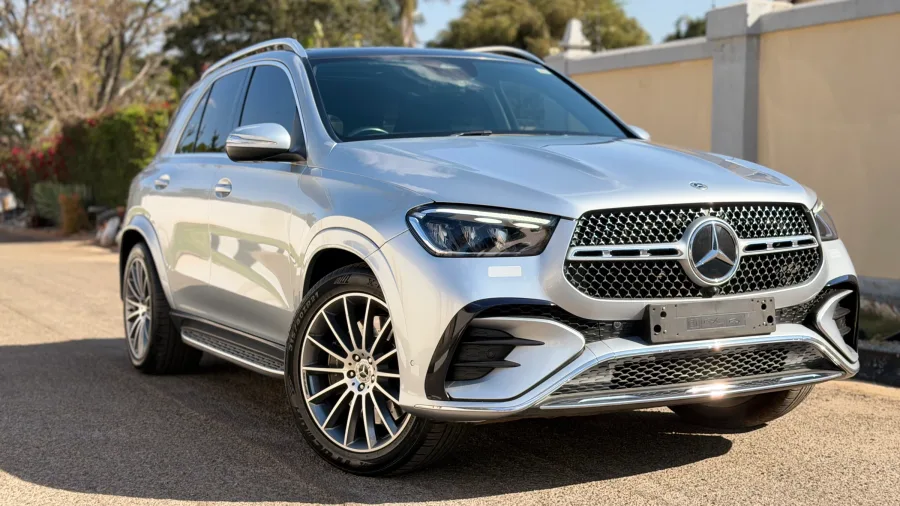 2023 Mercedes-Benz GLE 450 4MATIC SUV – 36,000 km