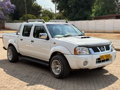 2017 Nissan NP300 Hardbody Double Cab 2.5 Diesel