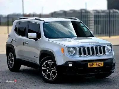 2015 Jeep Renegade Manual SUV – 85,002 km
