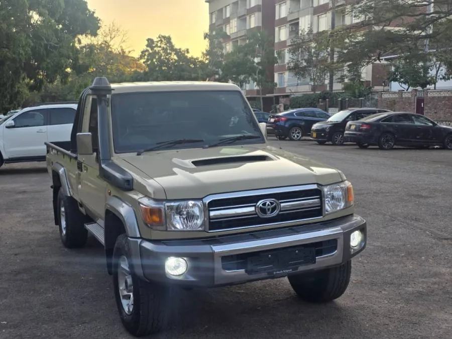 Landcruiser 76series recent import