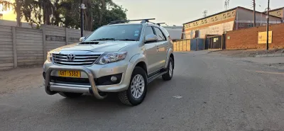 2012 Toyota Fortuner 3.0 Diesel SUV – 153,000 km