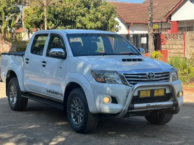 Toyota Hilux D4D Legend45 2015 Double Cab 4x4 Manual