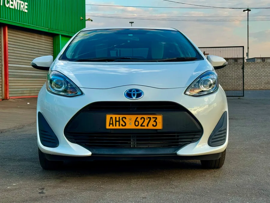 2017 Toyota Aqua Hybrid, 70,000 km, Duty Paid - USD 10,800