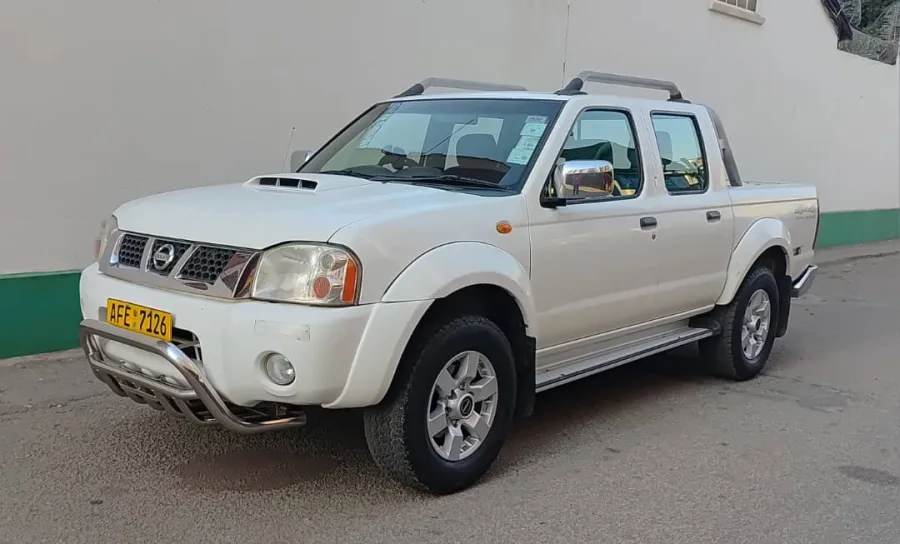 2019 Nissan NP300 Hardbody Double Cab 4x4 Diesel Manual